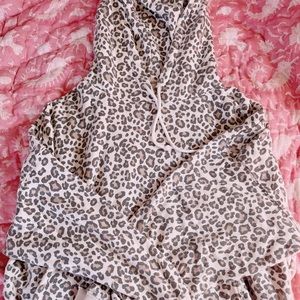 American eagle cheetah oversized sweatshirt